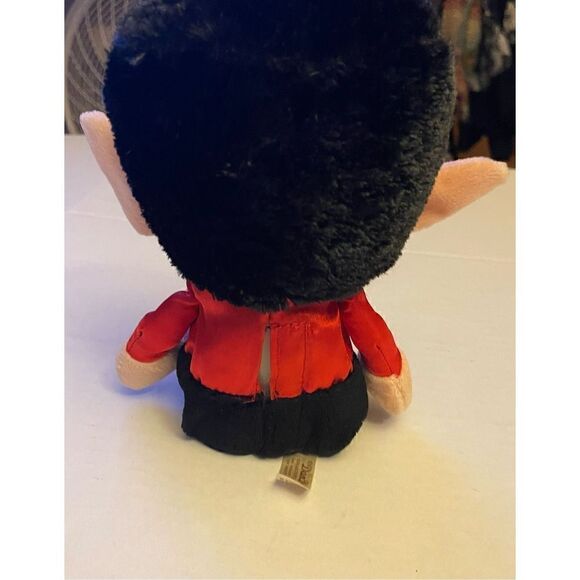 Dan Dee Wobbling  Monsters Halloween Animated Dancing Plush Vampire Toy Sings Fe - Picture 2 of 12